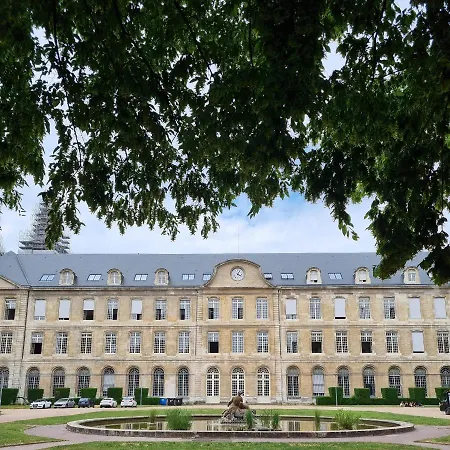 Apartament Le Lovely Cosy Jacuzzi Centre-ville Wifi *